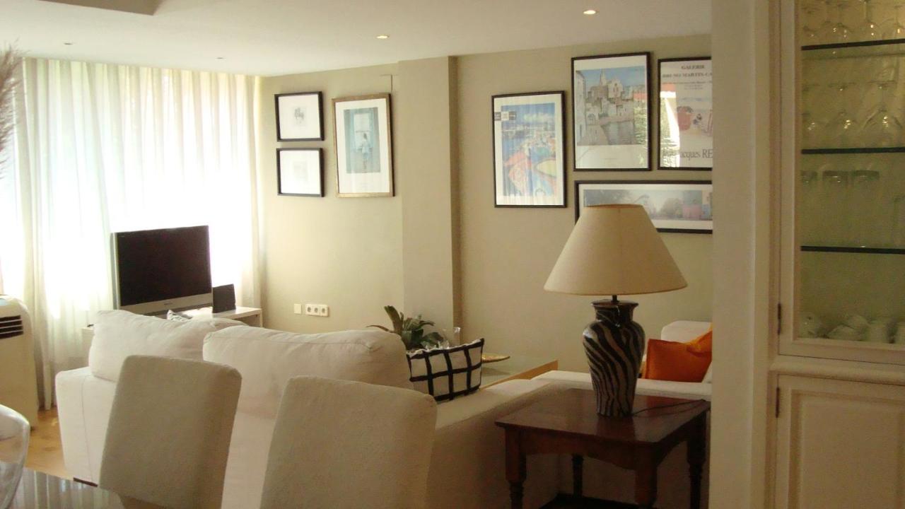 Apartamento La Carihuela - Urb. Eurosol Daire Torremolinos Dış mekan fotoğraf