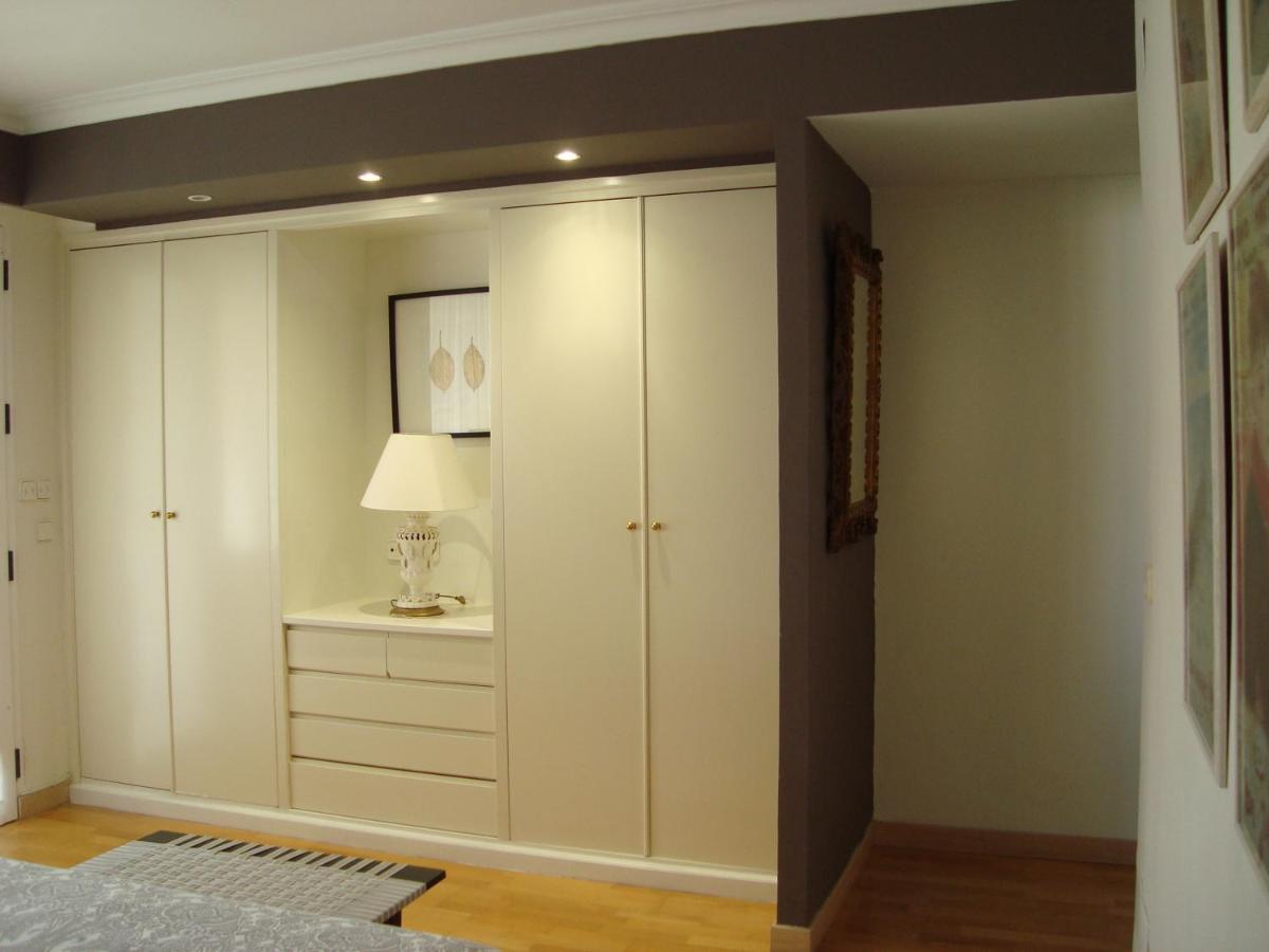 Apartamento La Carihuela - Urb. Eurosol Daire Torremolinos Dış mekan fotoğraf